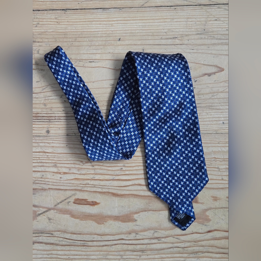 Oscar de la Renta Blue Geometric Silk Tie